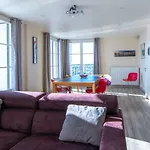 Le 360 Tour Perret 19eme Panorama 4 Etoiles