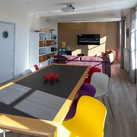 Le 360 Tour Perret 19eme Panorama 4 Etoiles Apartman *