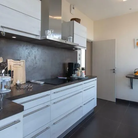 Le 360 Tour Perret 19eme Panorama 4 Etoiles Apartman *